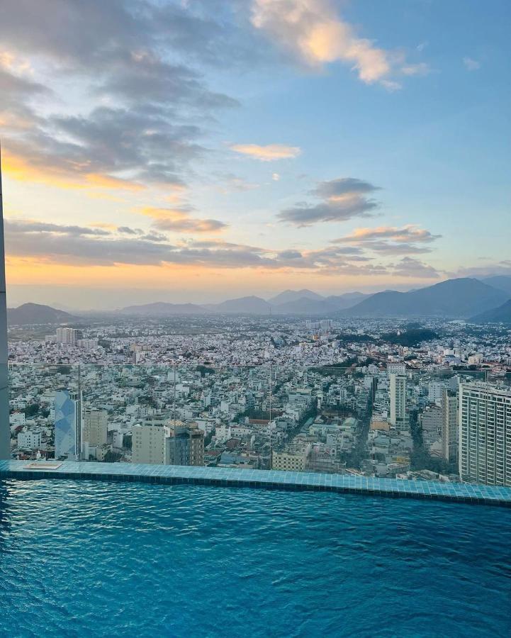 Luxury Condo Nha Trang By Seagroup Екстериор снимка